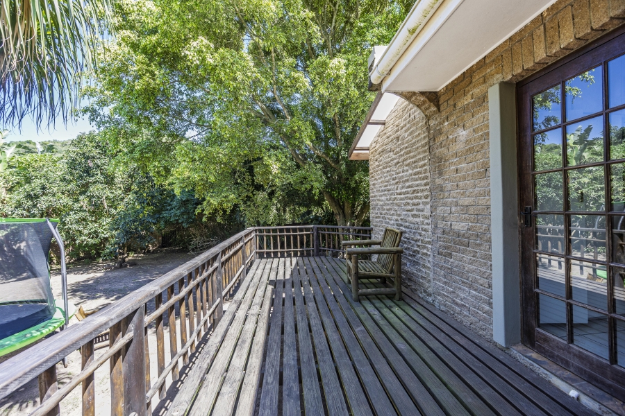 4 Bedroom Property for Sale in Nahoon Valley Park Eastern Cape